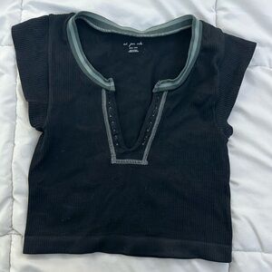 Urban Outfitters Black and Gray Ribbed Top